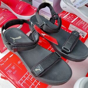 Puma Black Adjustable Sandals Size 10